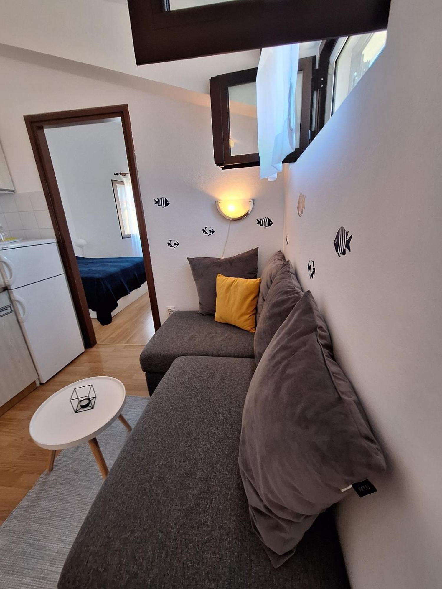 Apartments With A Parking Space Vodice - 7604 الغرفة الصورة