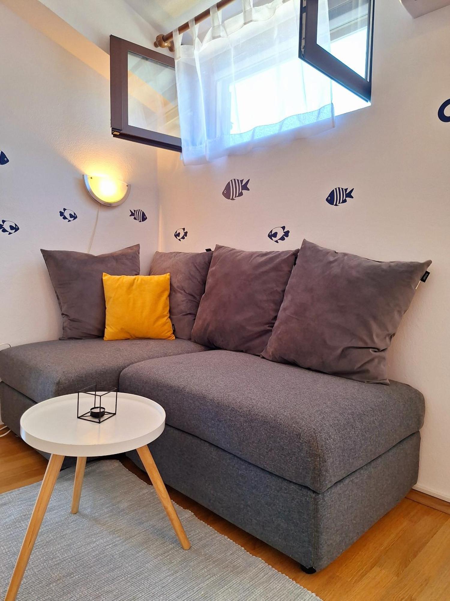 Apartments With A Parking Space Vodice - 7604 الغرفة الصورة